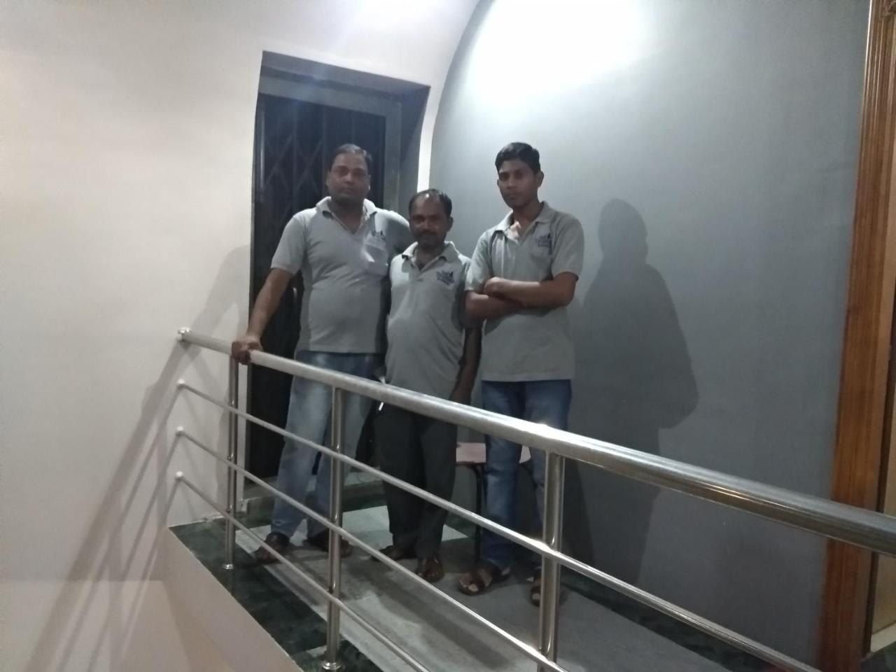 Sai Tirumala Residency ตีรูปาติ ภายนอก รูปภาพ