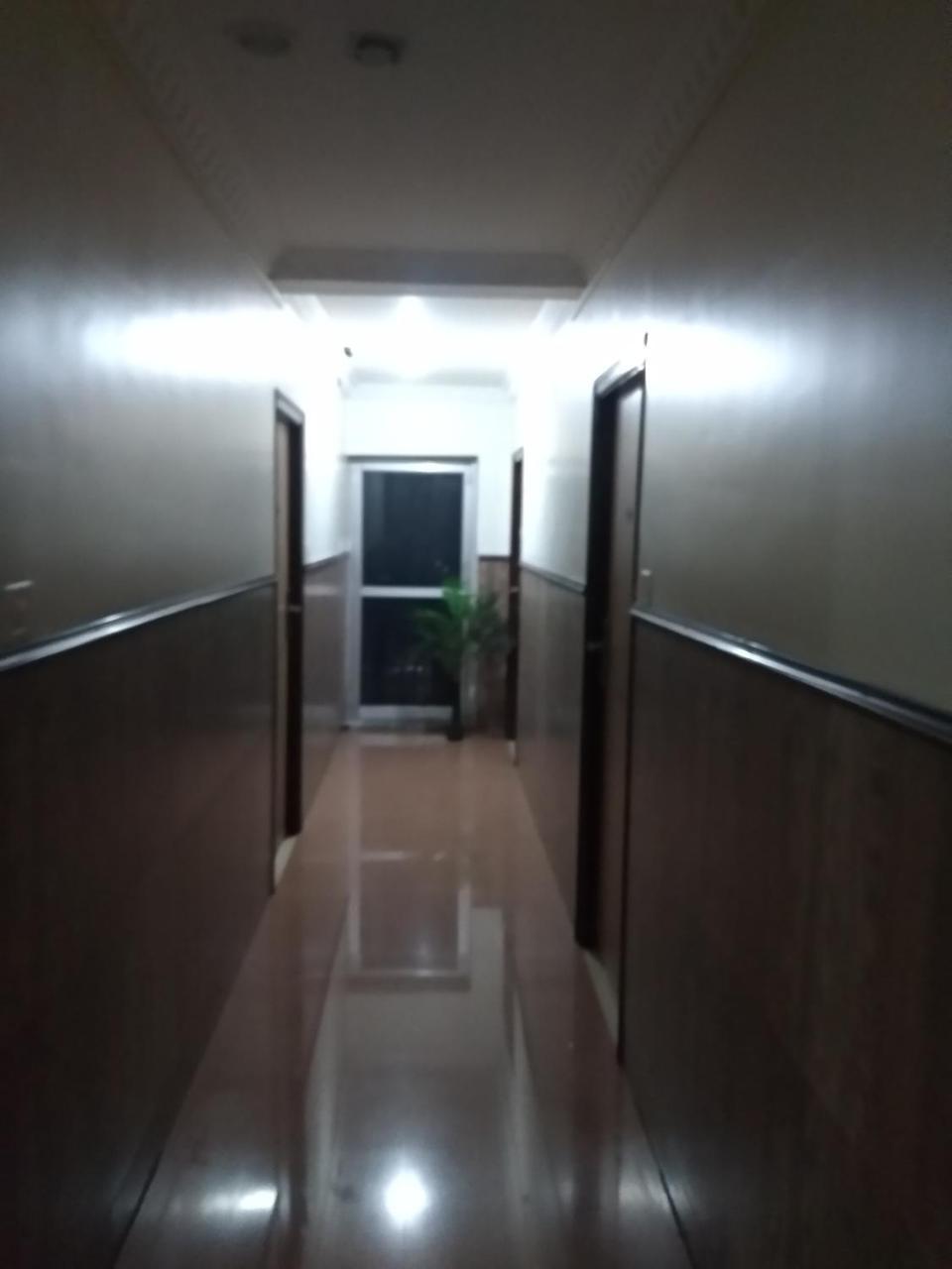 Sai Tirumala Residency ตีรูปาติ ภายนอก รูปภาพ